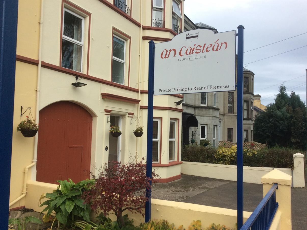 An Caislean Guest House Ballycastle Extérieur photo